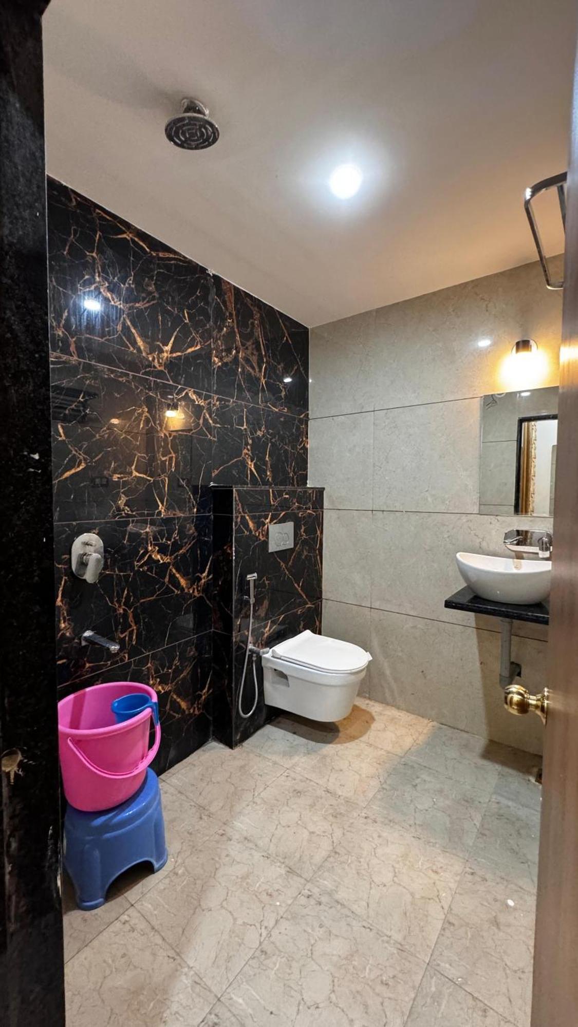 Hotel Prakasham Ujjain Dış mekan fotoğraf